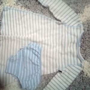 Baby Gap extra large 18 to 24-month two piece outf